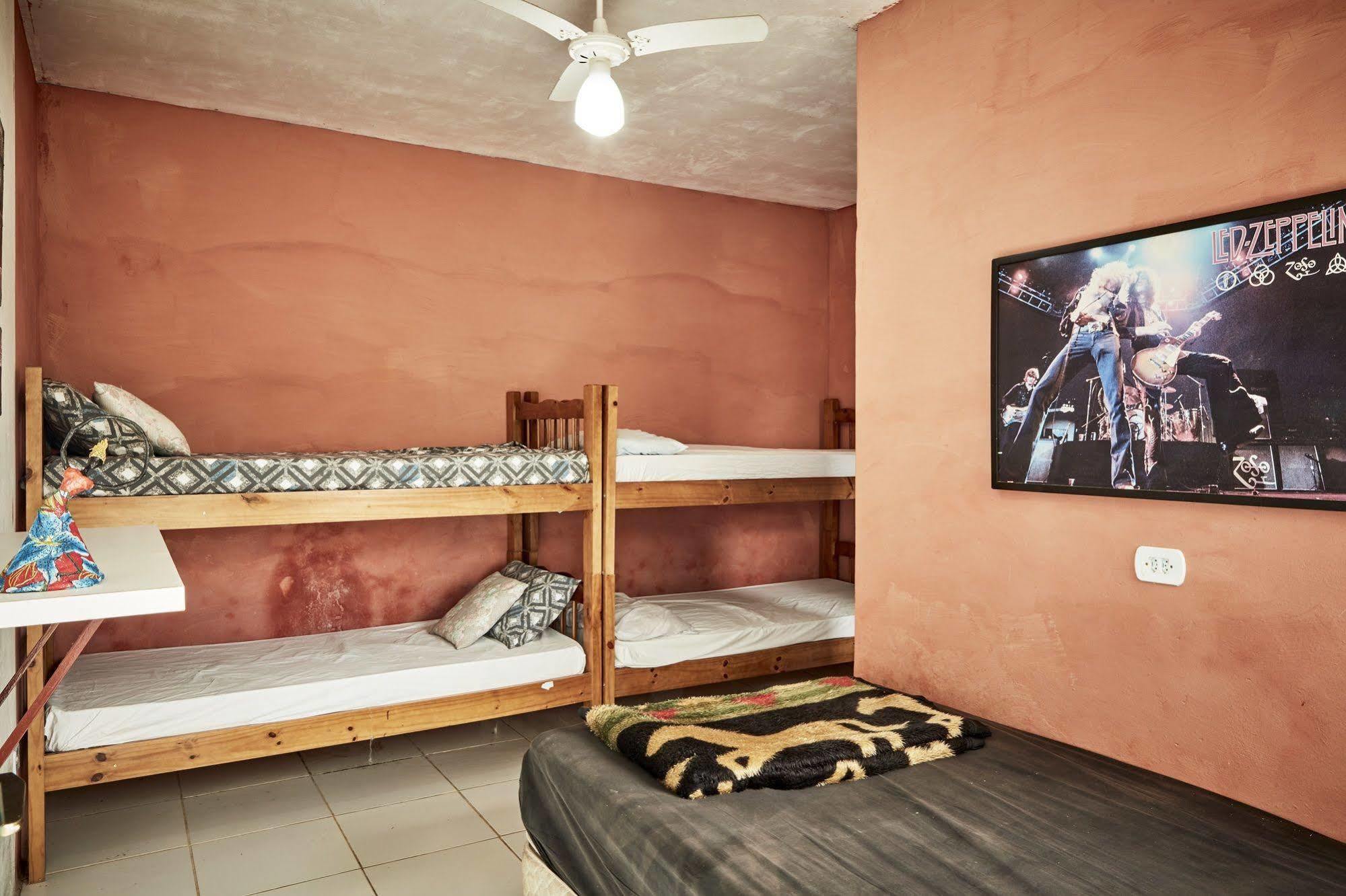Canguru Hostel Παρατί Εξωτερικό φωτογραφία